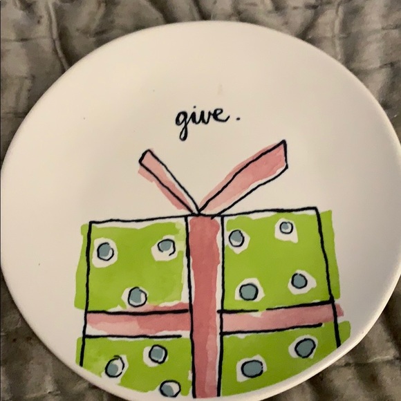 RAE DUNN APPETIZER DISHES - Picture 4 of 7